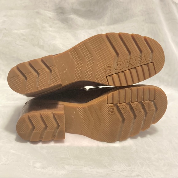 Sorel Cate Lace Up Booties - Picture 7 of 9